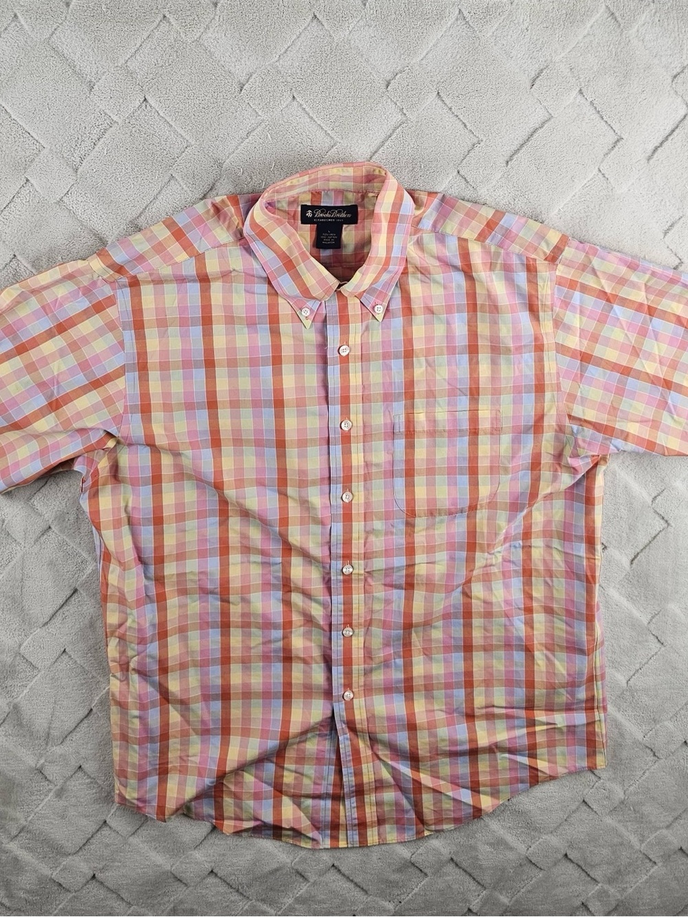 Brooks Brothers Button Up Shirt Mens Large Plaid Multi Color Non-Iron